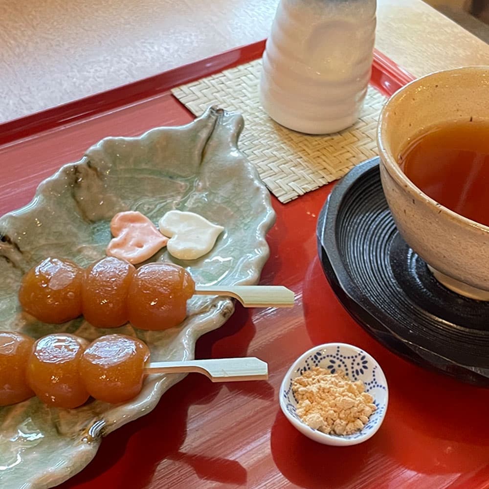 炙りみたらし わらび餅～ほうじ茶付き～